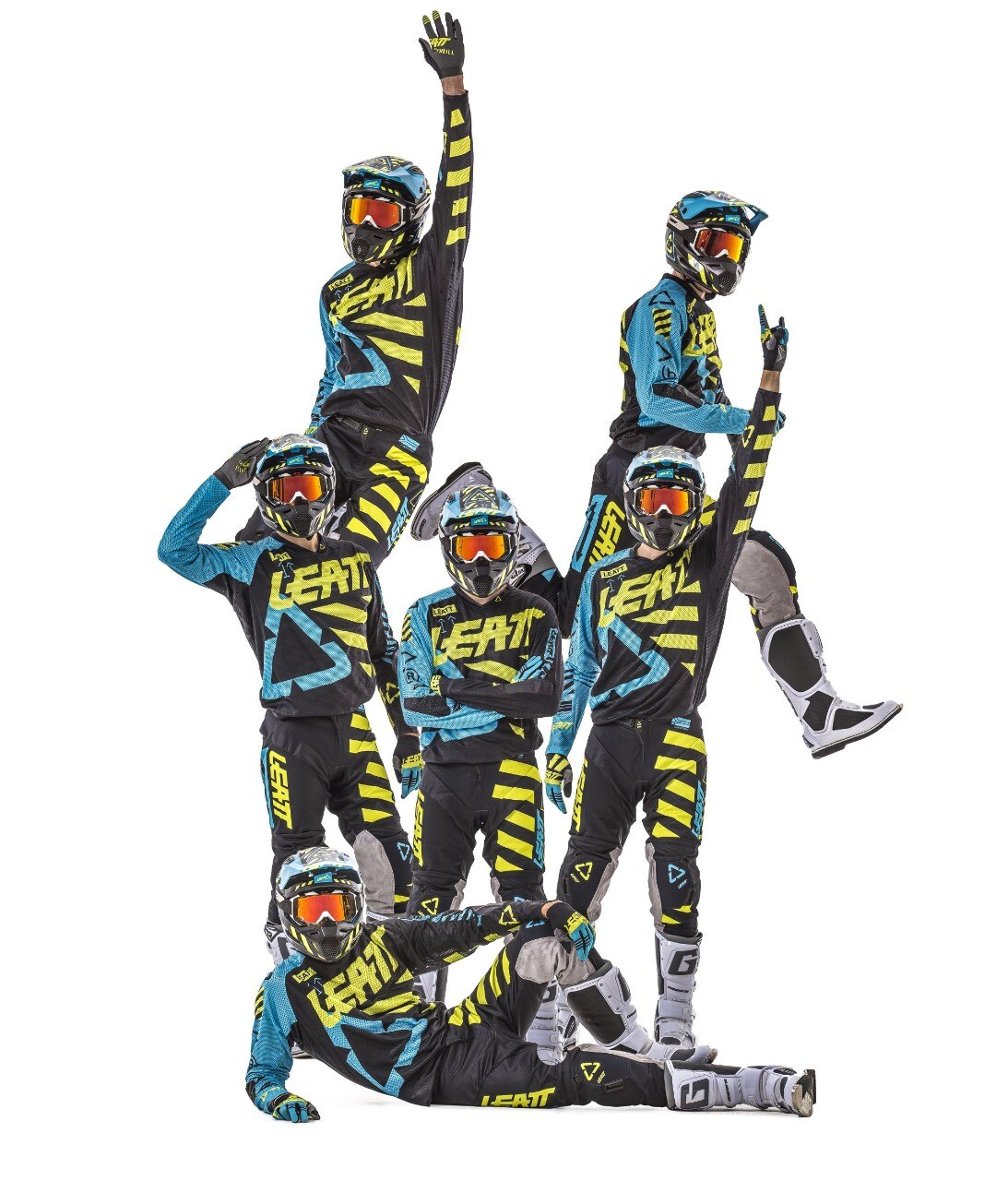 Leatt - CASCO: Leatt Gpx 5.5 V19.1, 399,00 euro - MAGLIA: Leatt Gpx 5.5 UltraWeld, 69,99 euro PANTALONI: Leatt Gpx 5.5 I.K.S, 179,00 euro - GUANTI: Leatt Gpx 2.5 X-Flow, 29,99 euro OCCHIALI: ProGrip 3200 FL, 89,95 euro - STIVALI: Gaerne SG 12, 519,90 euro