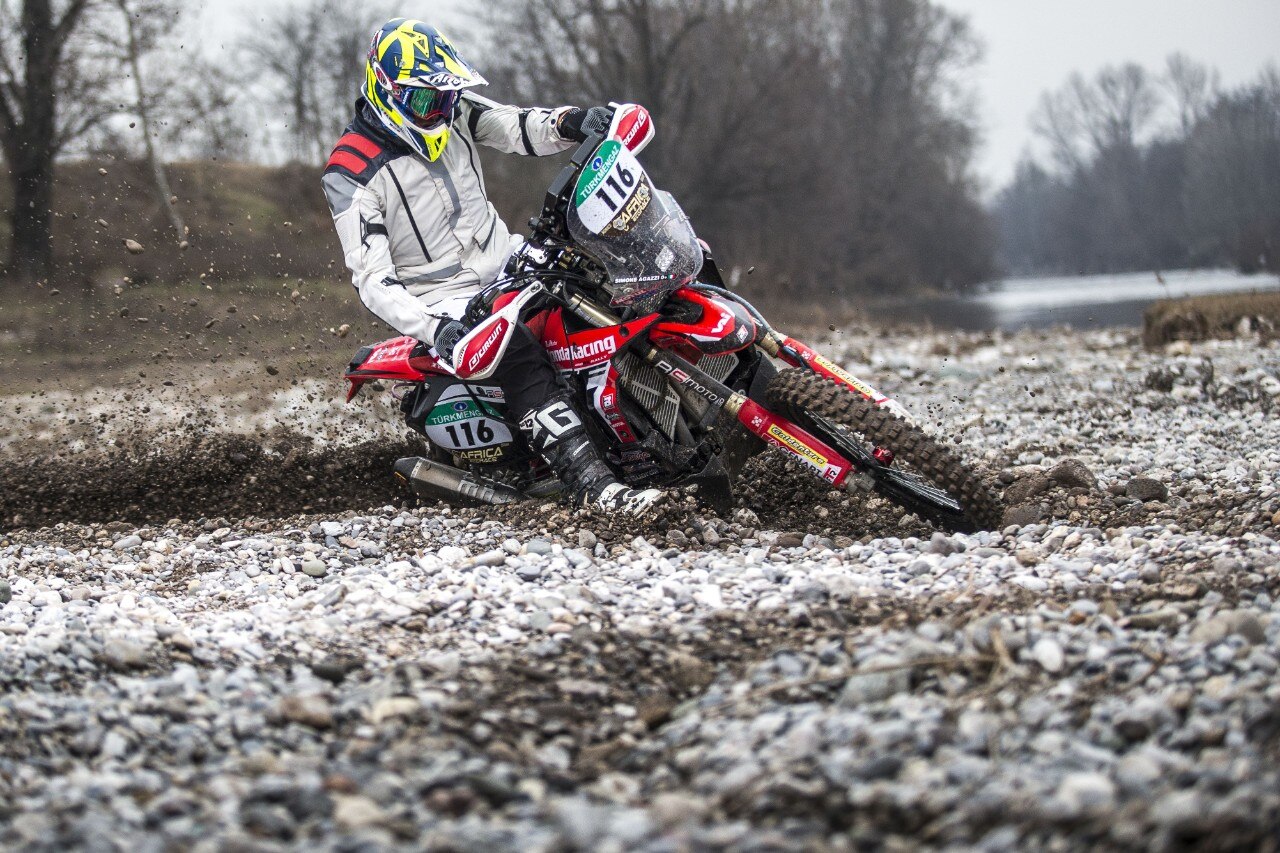 Regine del deserto: Yamaha vs Honda