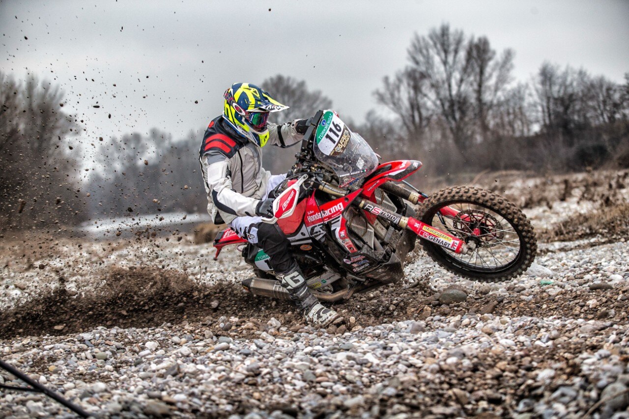 Regine del deserto: Yamaha vs Honda