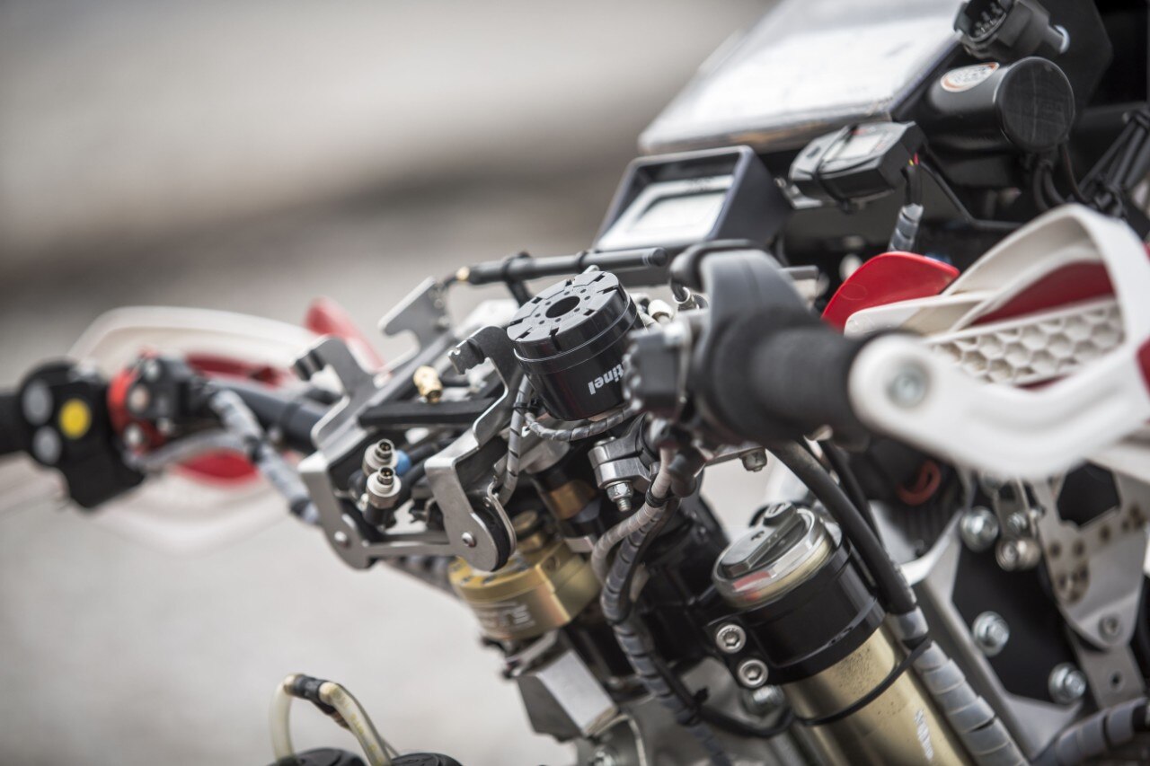 Regine del deserto: Yamaha vs Honda