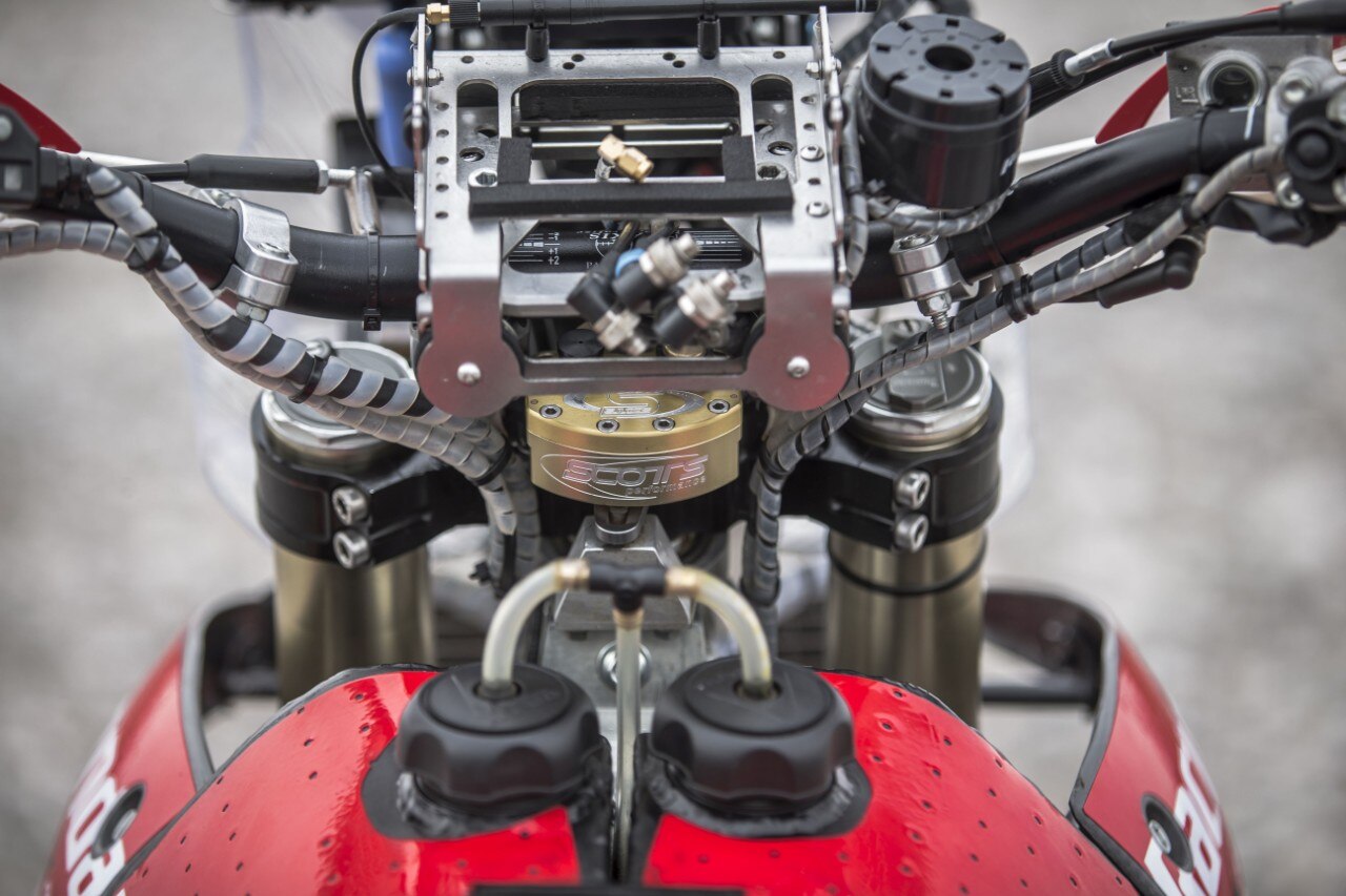 Regine del deserto: Yamaha vs Honda