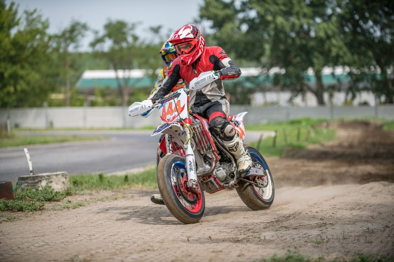 Interregionale Supermoto Nord Italia rovente a Pomposa