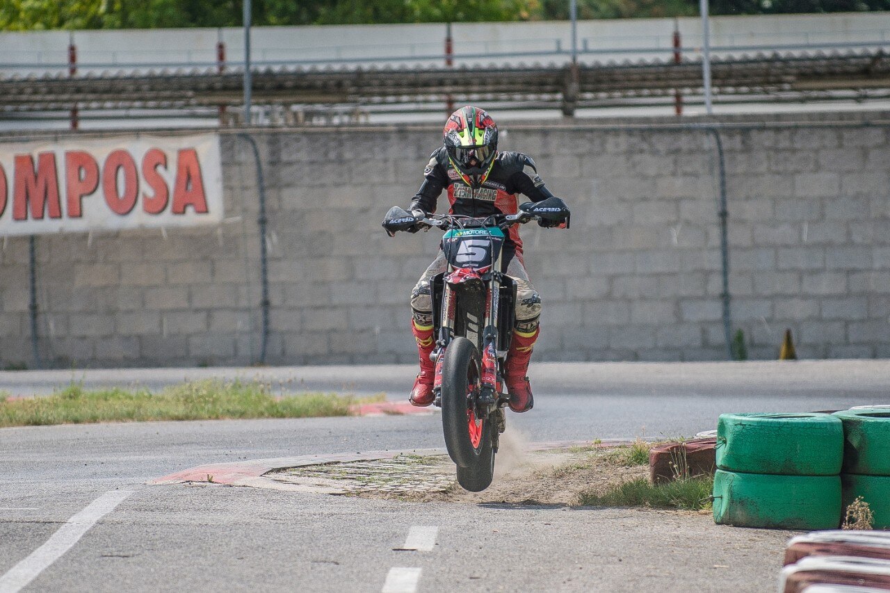 Interregionale Supermoto Nord Italia rovente a Pomposa