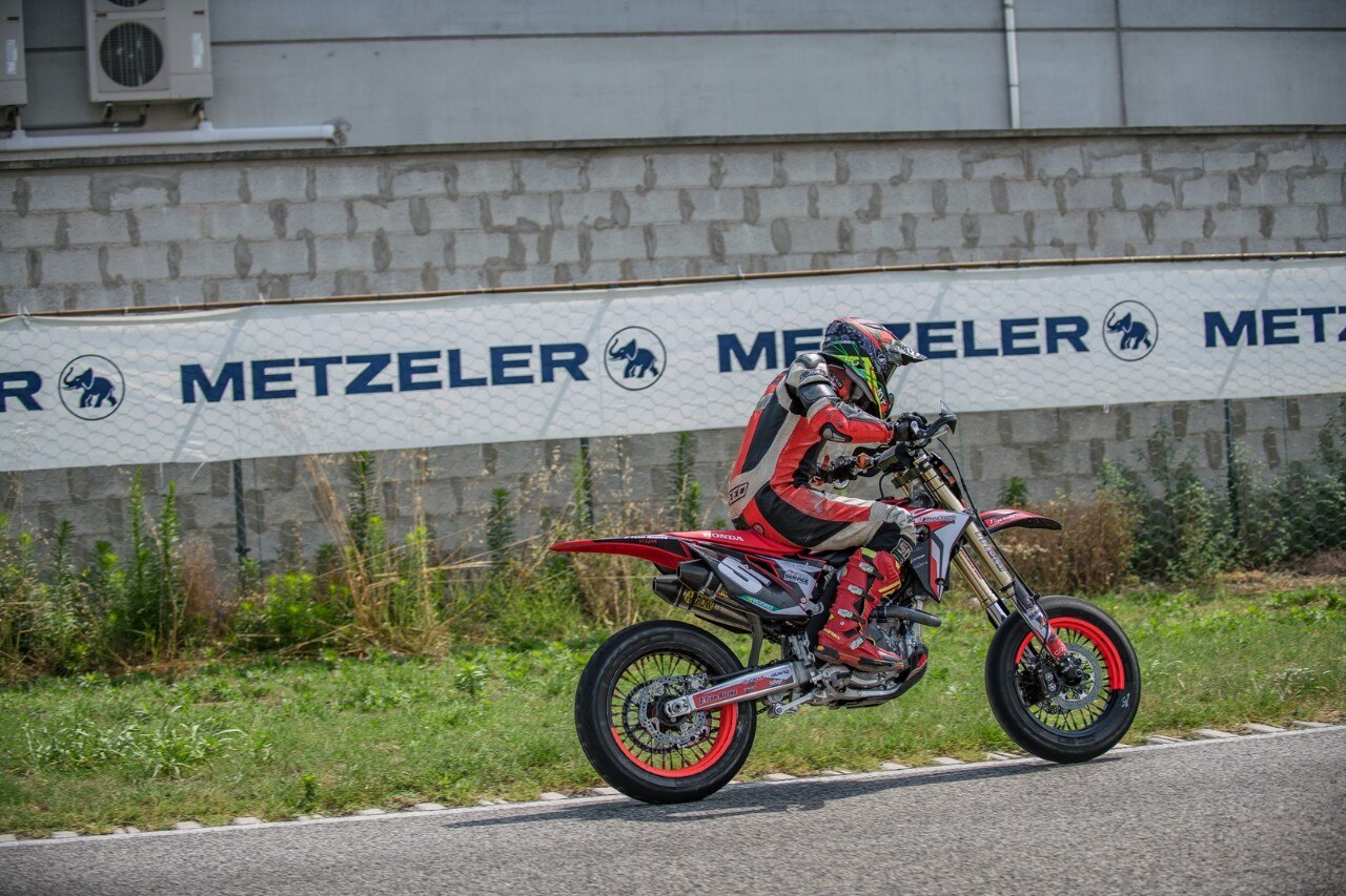 Interregionale Supermoto Nord Italia rovente a Pomposa