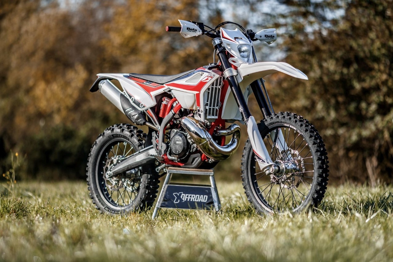 La comparativa Enduro 300 2T 2020