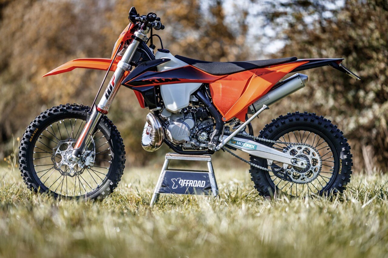 La comparativa Enduro 300 2T 2020