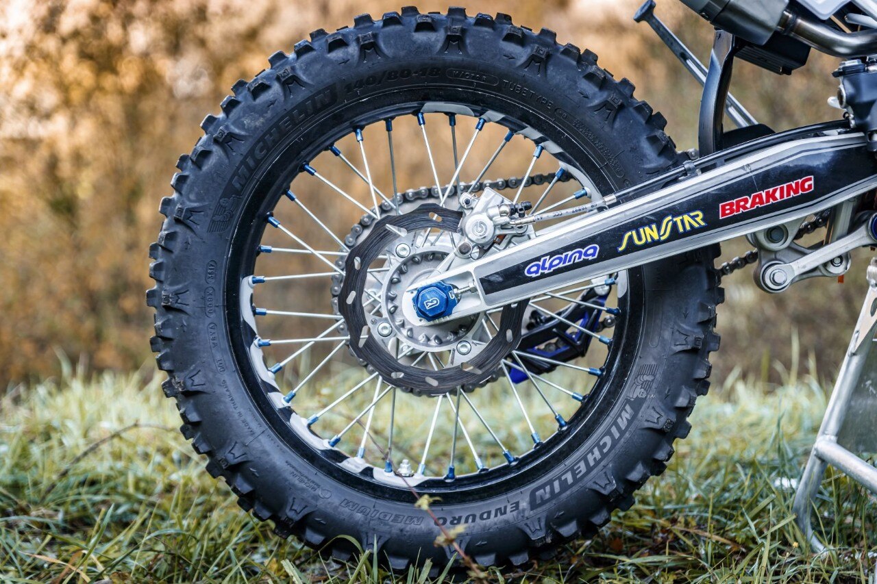 La comparativa Enduro 300 2T 2020