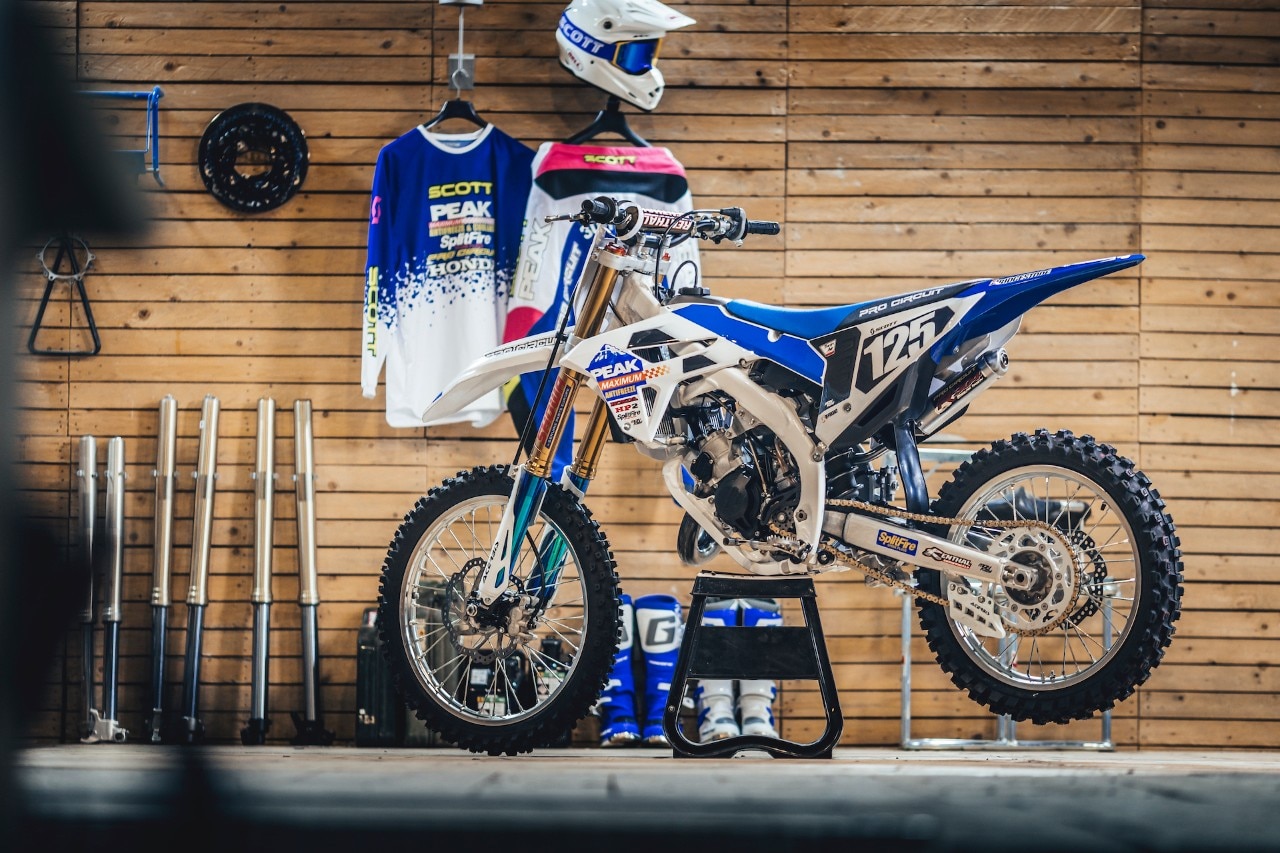 Tribute to 1991 Peak Pro Circuit Honda CR 125