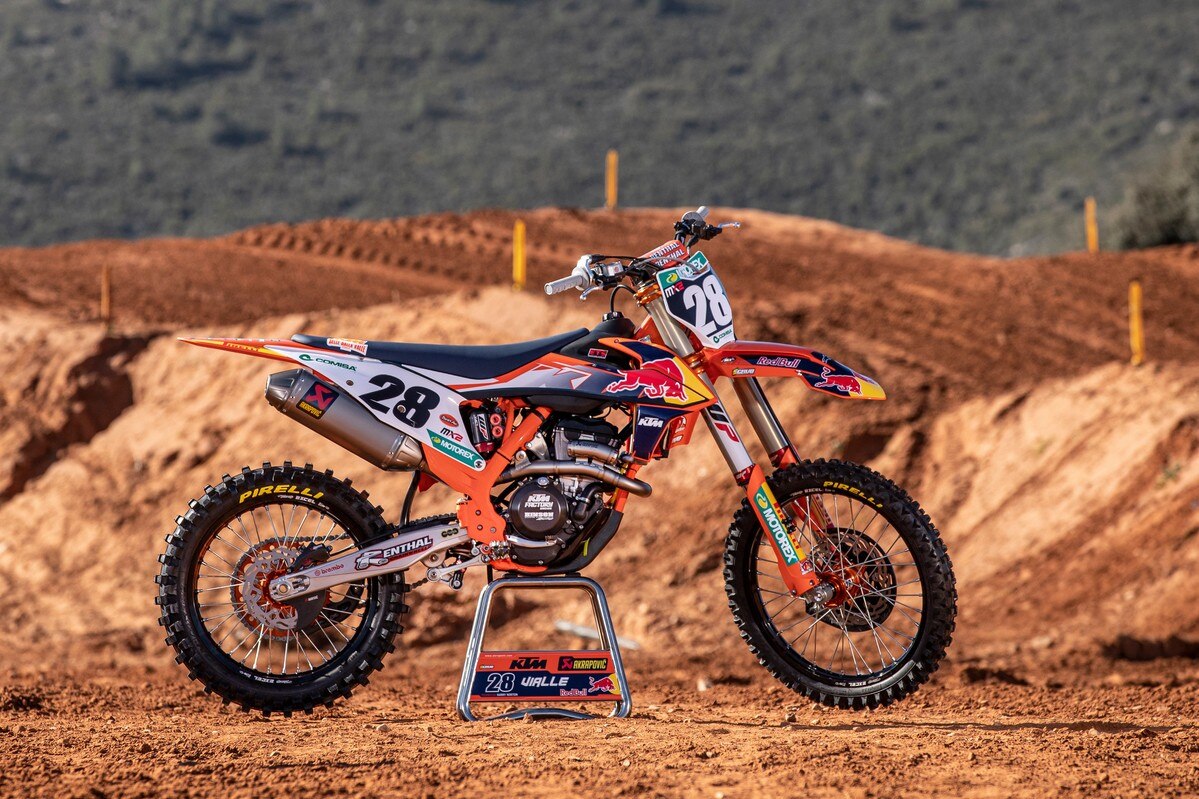 Herlings, Vialle e Hofer pronti per la nuova stagione MXGP 2021 