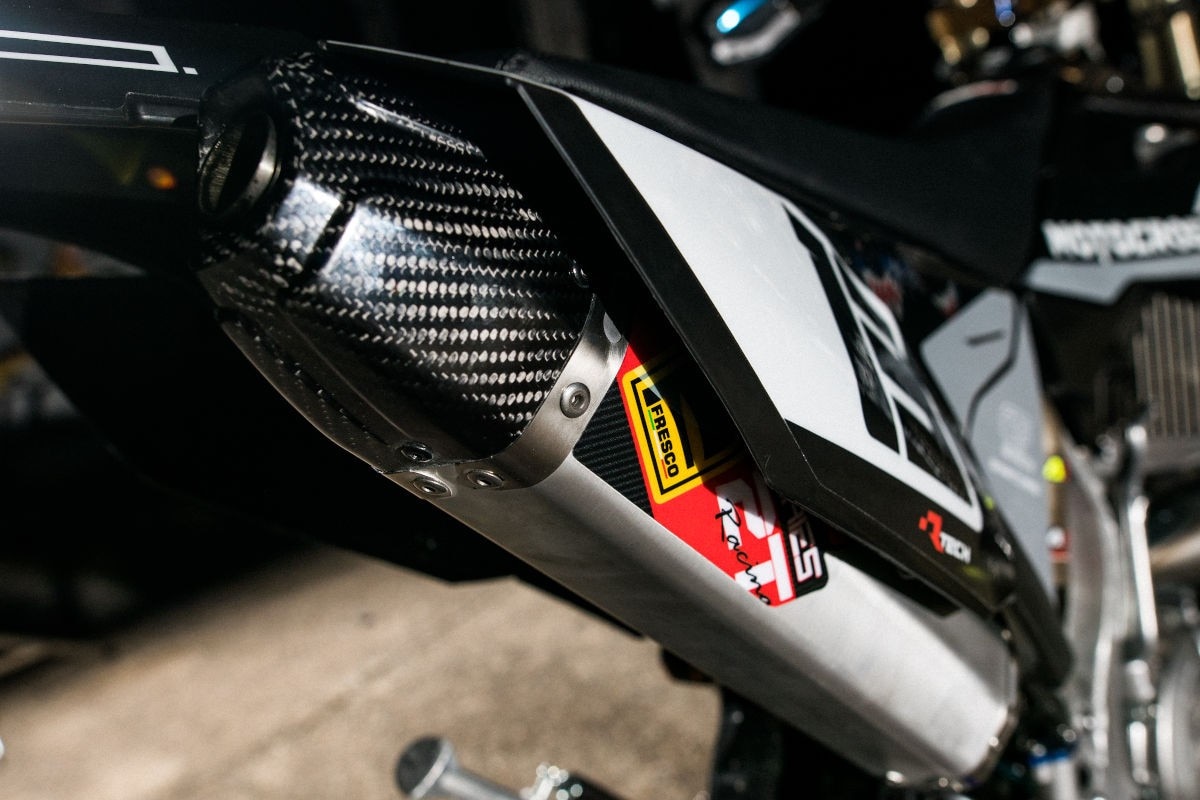 Yamaha YZ 250 by Pol Tarres