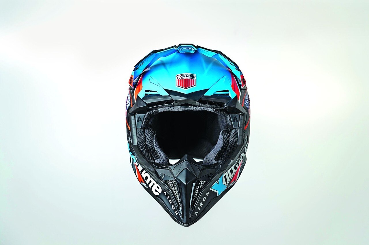 Airoh Aviator 3 Dueruote-Xoffroad by Roker Designs
