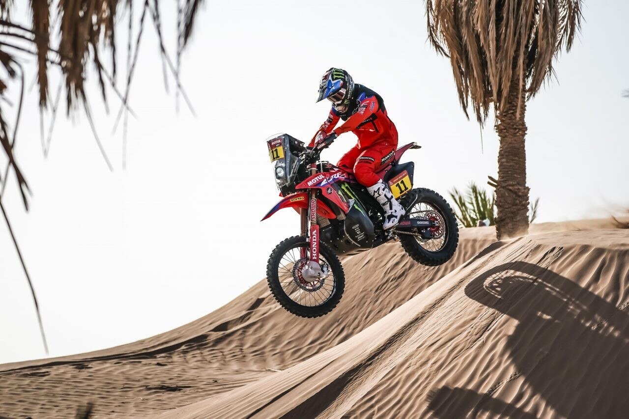 Team Shooting 2022 Monster Energy Honda Team