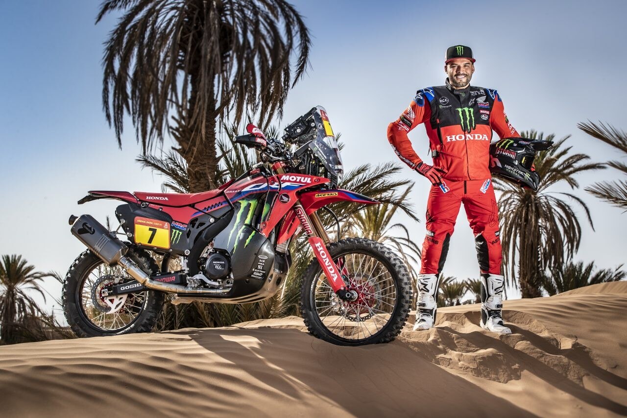 Team Shooting 2022 Monster Energy Honda Team