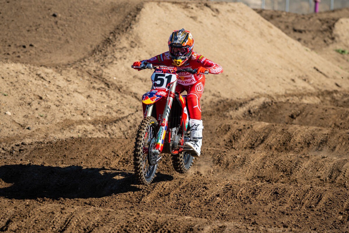 Troy Lee Designs/Red Bull/GASGAS Factory Racing Team 2022 Photo shoot
