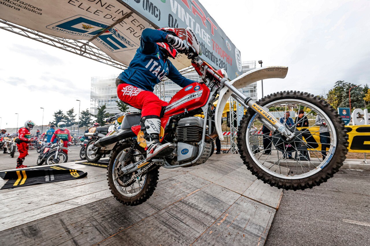 2024 Enduro Vintage Trophy