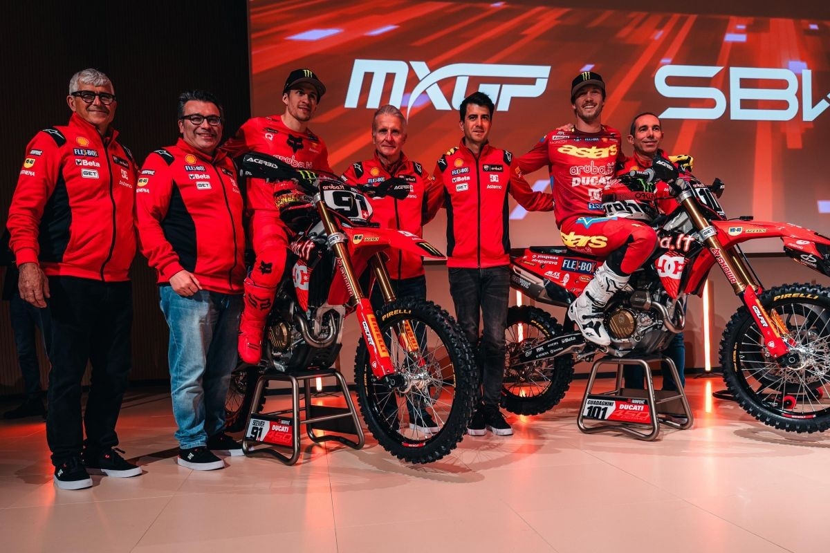 Ducati Desmo450 MX Factory 2025