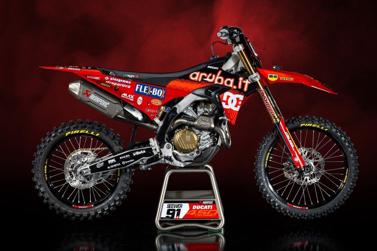 Ducati Desmo450 MX Factory 2025