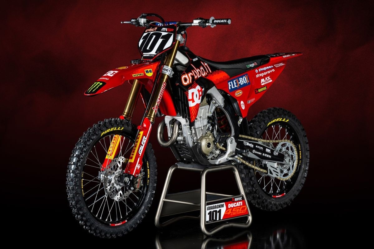 Ducati Desmo450 MX Factory 2025