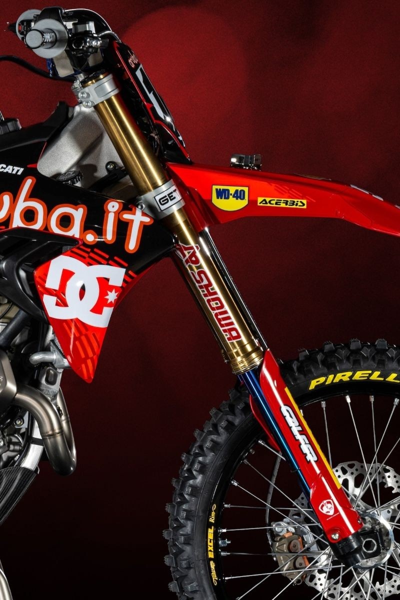 Ducati Desmo450 MX Factory 2025