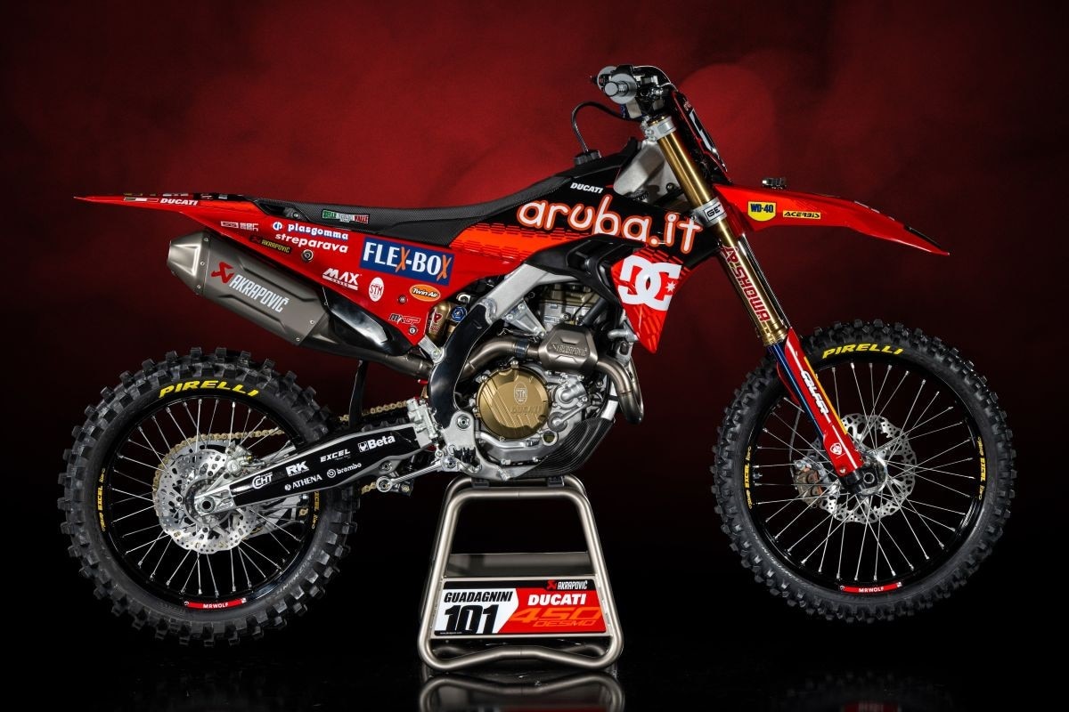 Ducati Desmo450 MX Factory 2025