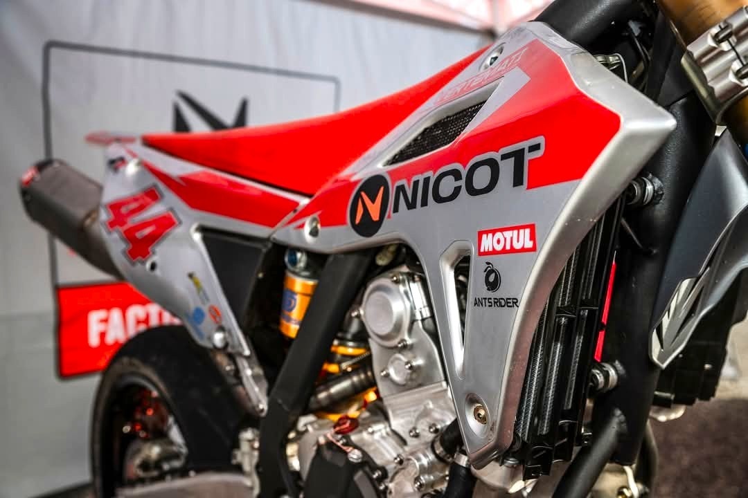 Nicot Vertemati Supermoto F460