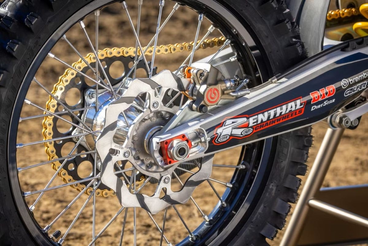 Troy Lee Designs Red Bull Ducati Factory Racing Ducati 450 DesmoMX