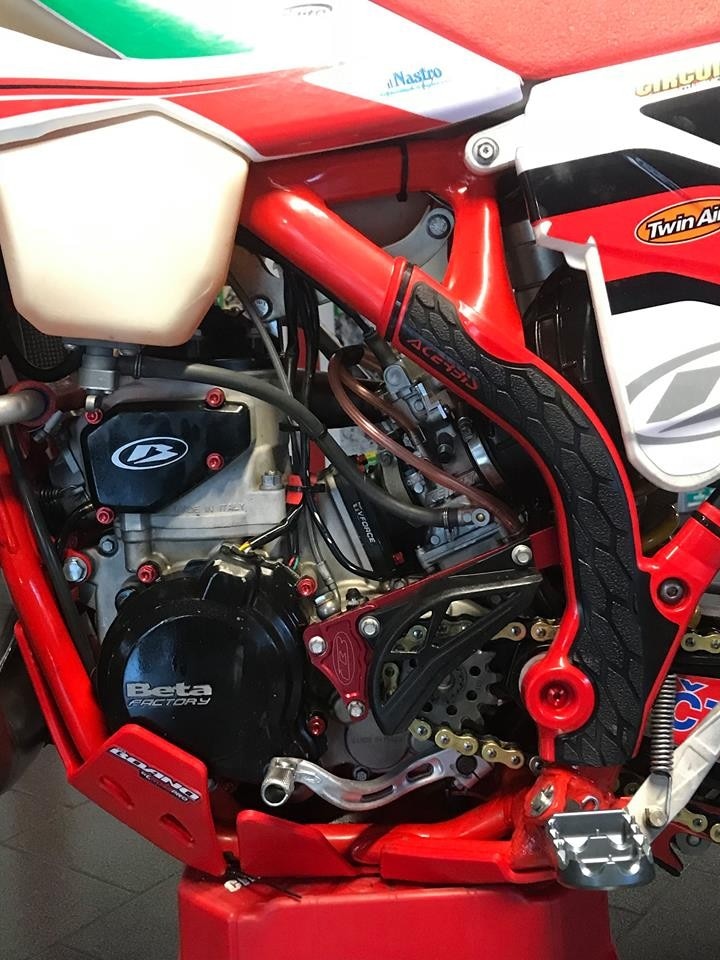Una moto da campioni? Con Boano Racing puoi…