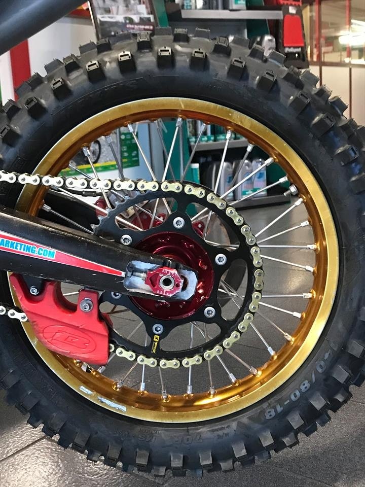 Una moto da campioni? Con Boano Racing puoi…