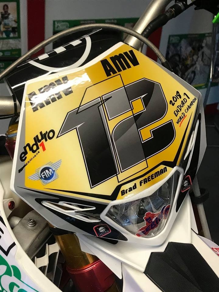 Una moto da campioni? Con Boano Racing puoi…