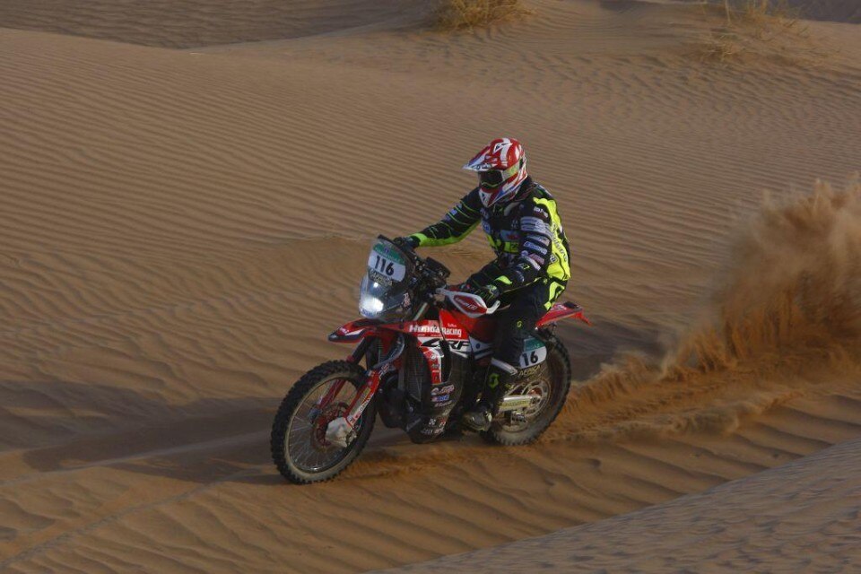 Africa Eco Race 2019, Simone Agazzi mette tutti d’accordo