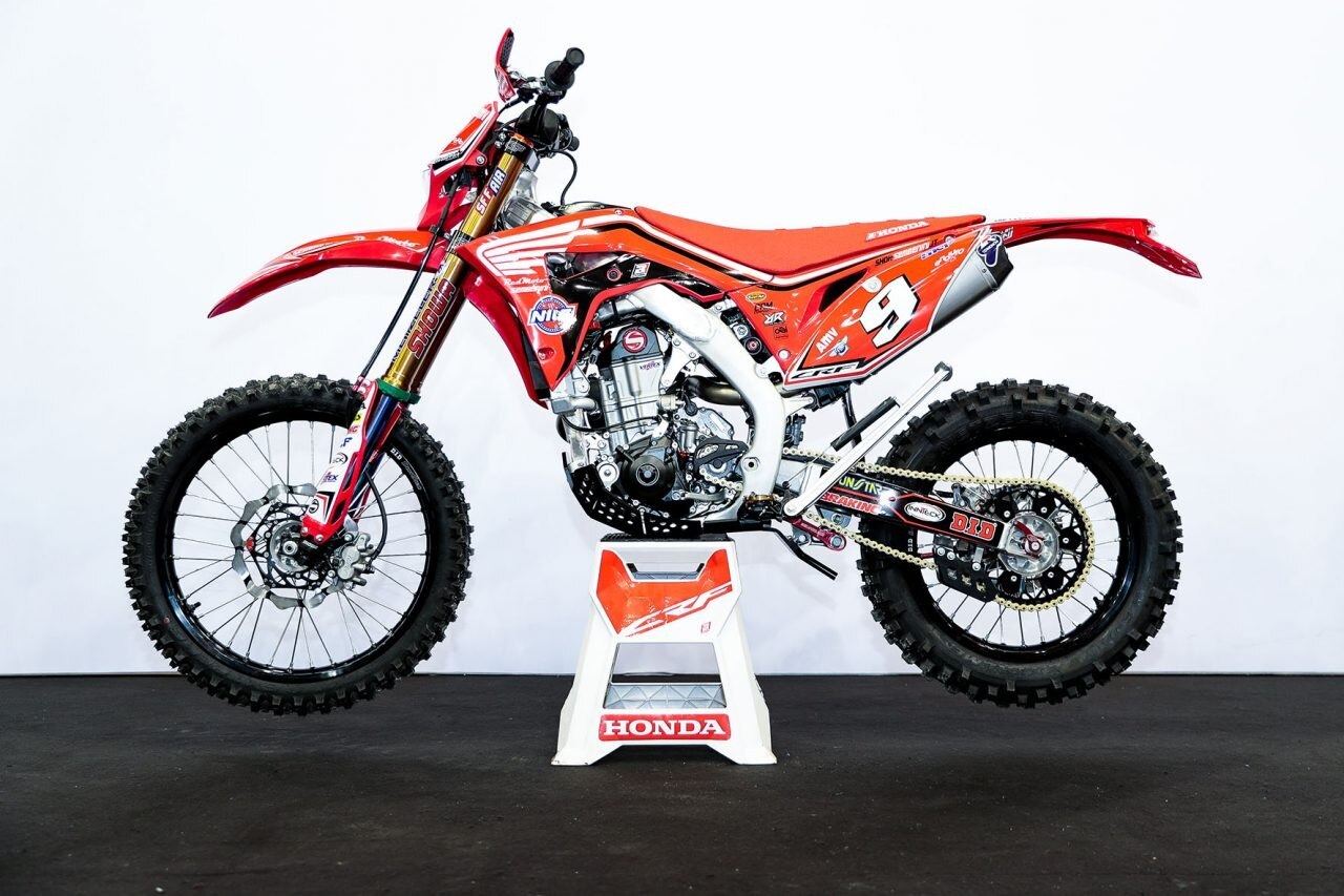 Alex Salvini con il Team S2 Motorsport Sembenini Honda-RedMoto