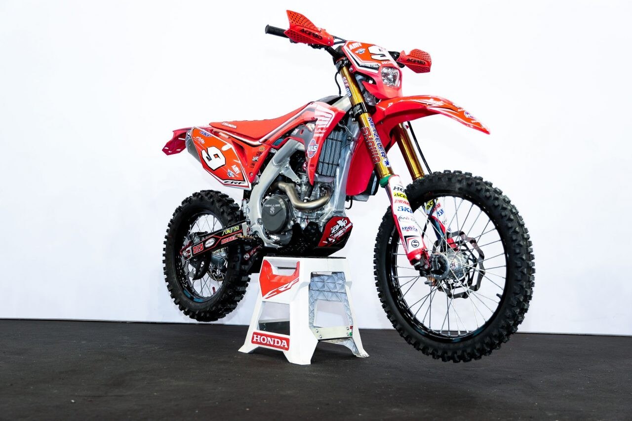 Alex Salvini con il Team S2 Motorsport Sembenini Honda-RedMoto