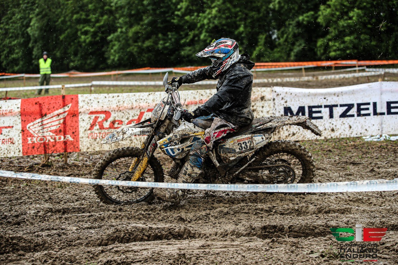 Italiano Enduro Major, Rota s’impone nella fangosa Fanna