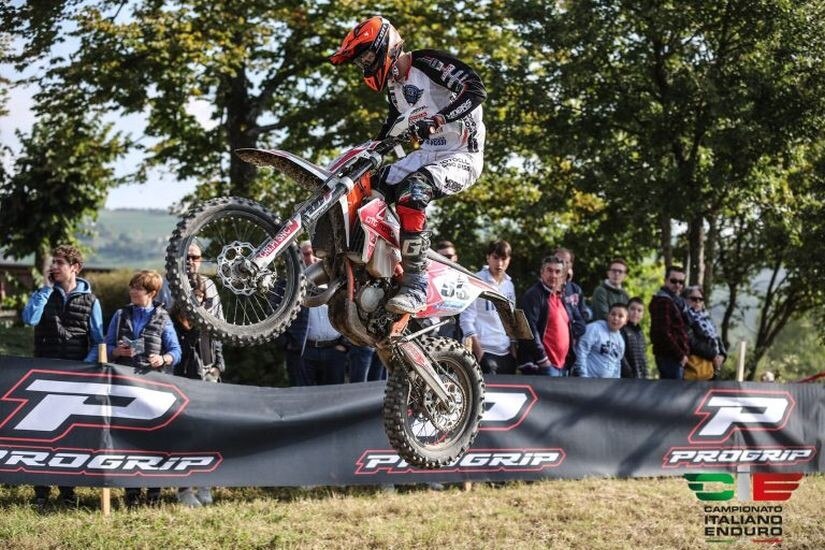 Torna il Campionato Italiano Enduro: prima tappa Assoluti d'Italia a Carpineti