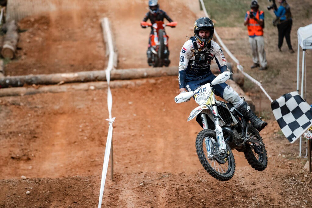 Mondiale Hard Enduro, Billy Bolt al fotofinish nella Red Bull Tennessee Knockout