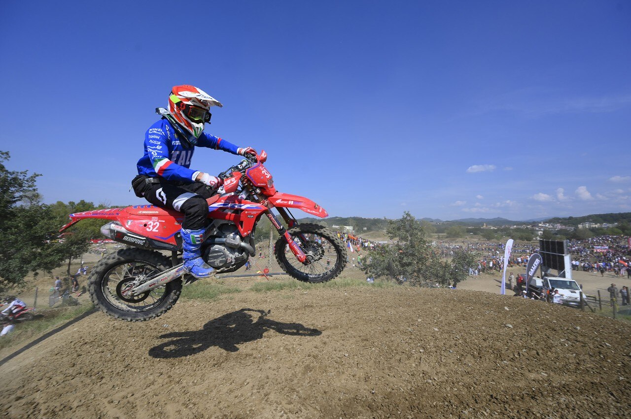 Sei Giorni Enduro - Day 6. L'Italia è oro nel Trofeo e nel Trofeo Junior! - VIDEO