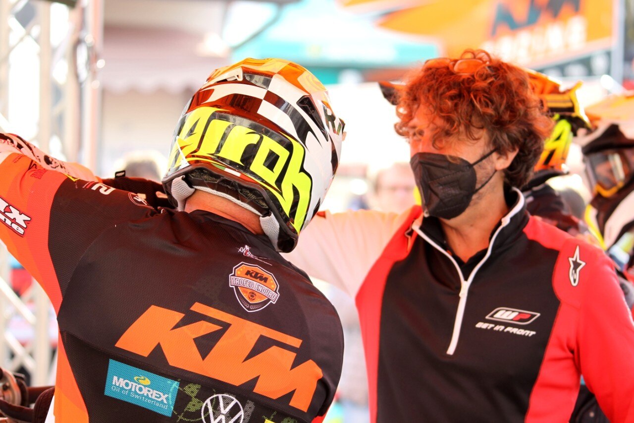 Il Trofeo Enduro KTM colpito da una bomba... d'acqua!