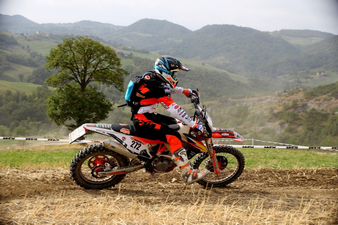 Il Trofeo Enduro KTM colpito da una bomba... d'acqua!