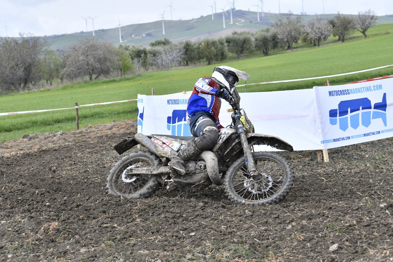 Erik Willems e Dan Mundell protagonisti del day2 dell'Europeo Enduro