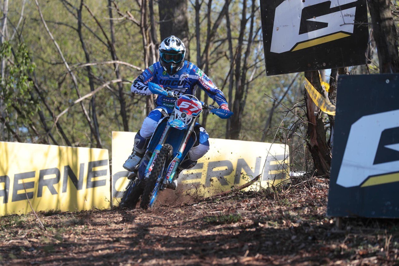 Assoluti d’Italia Enduro: assolo di Hamish Macdonald a Cavaglià