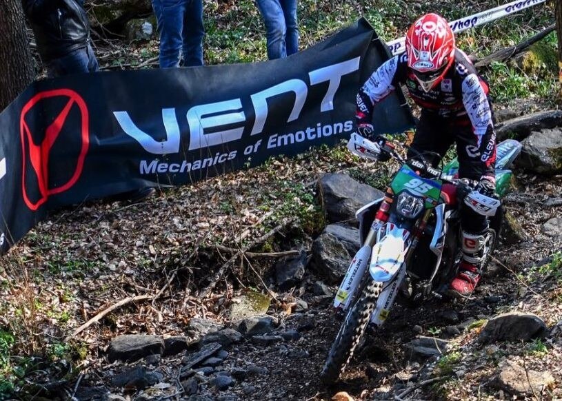 Assoluti d’Italia Enduro: assolo di Hamish Macdonald a Cavaglià