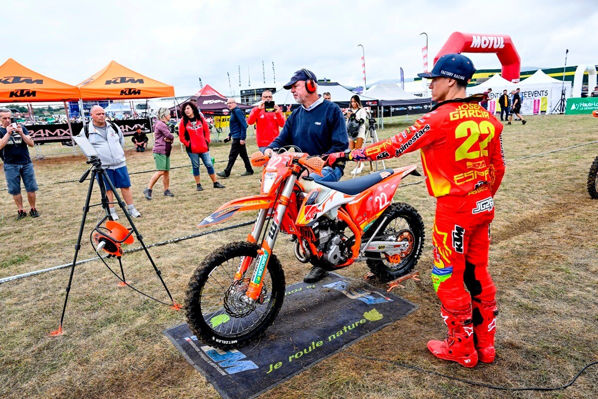 ISDE 2022, Day 1: Italia seconda nel Trofeo e in testa tra gli Junior - VIDEO e GALLERY