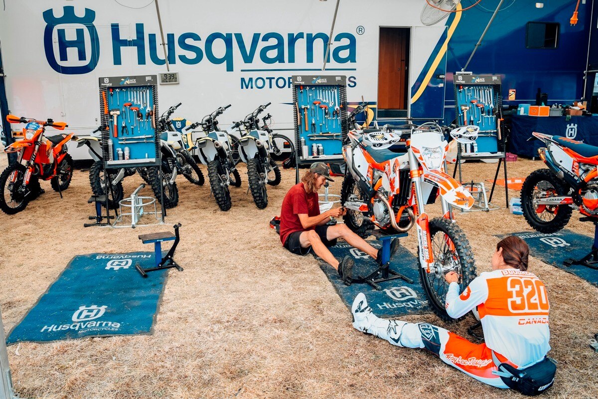 ISDE 2022, Day 1: Italia seconda nel Trofeo e in testa tra gli Junior - VIDEO e GALLERY