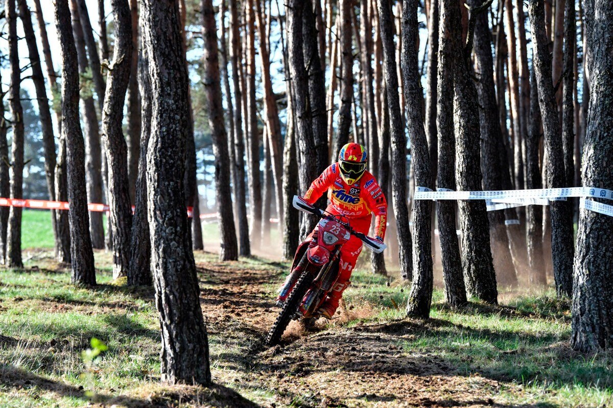 ISDE 2022, Day 1: Italia seconda nel Trofeo e in testa tra gli Junior - VIDEO e GALLERY