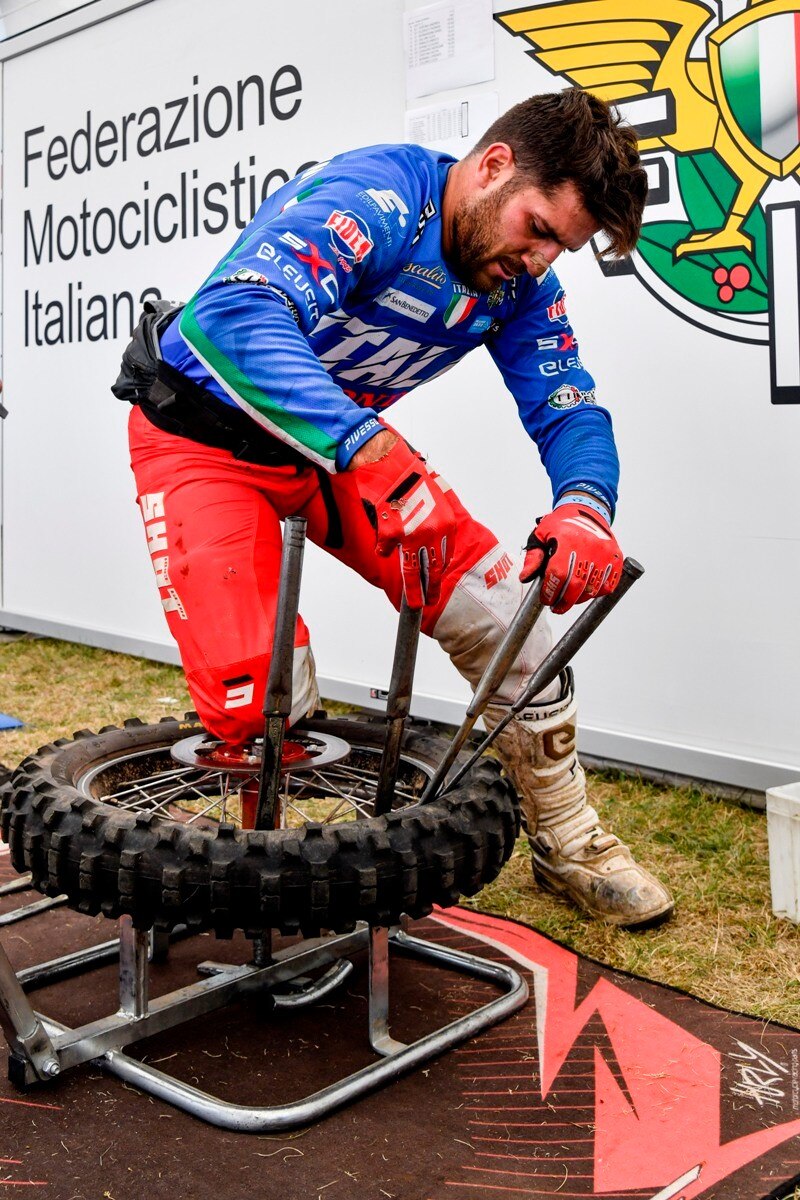ISDE 2022, Day 1: Italia seconda nel Trofeo e in testa tra gli Junior - VIDEO e GALLERY