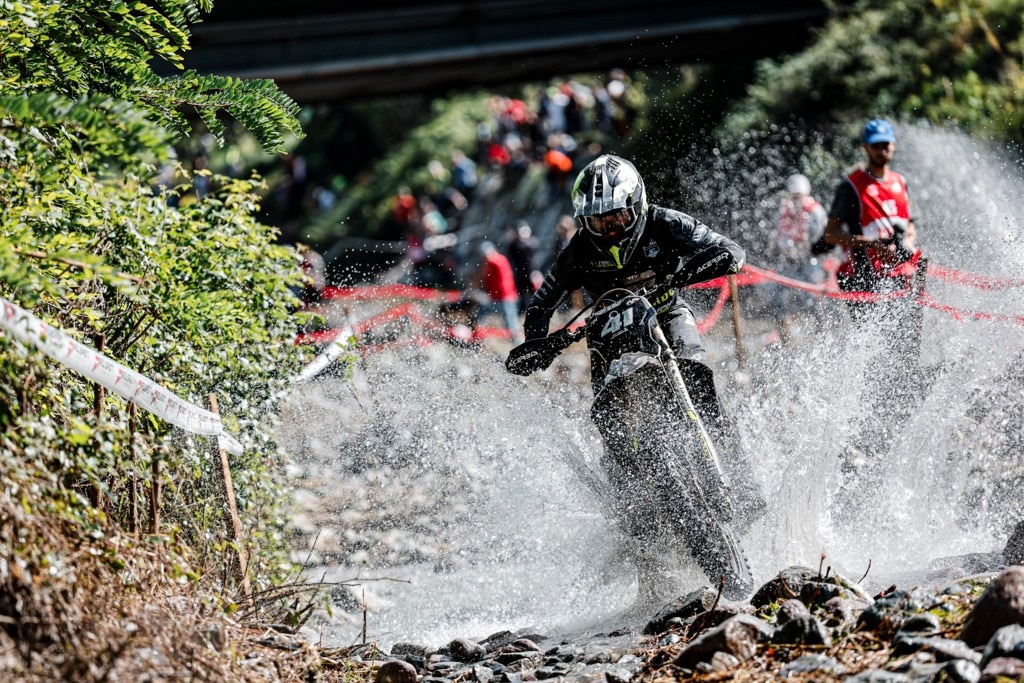 Ottimo debutto nell'enduro per Triumph Italia Racing