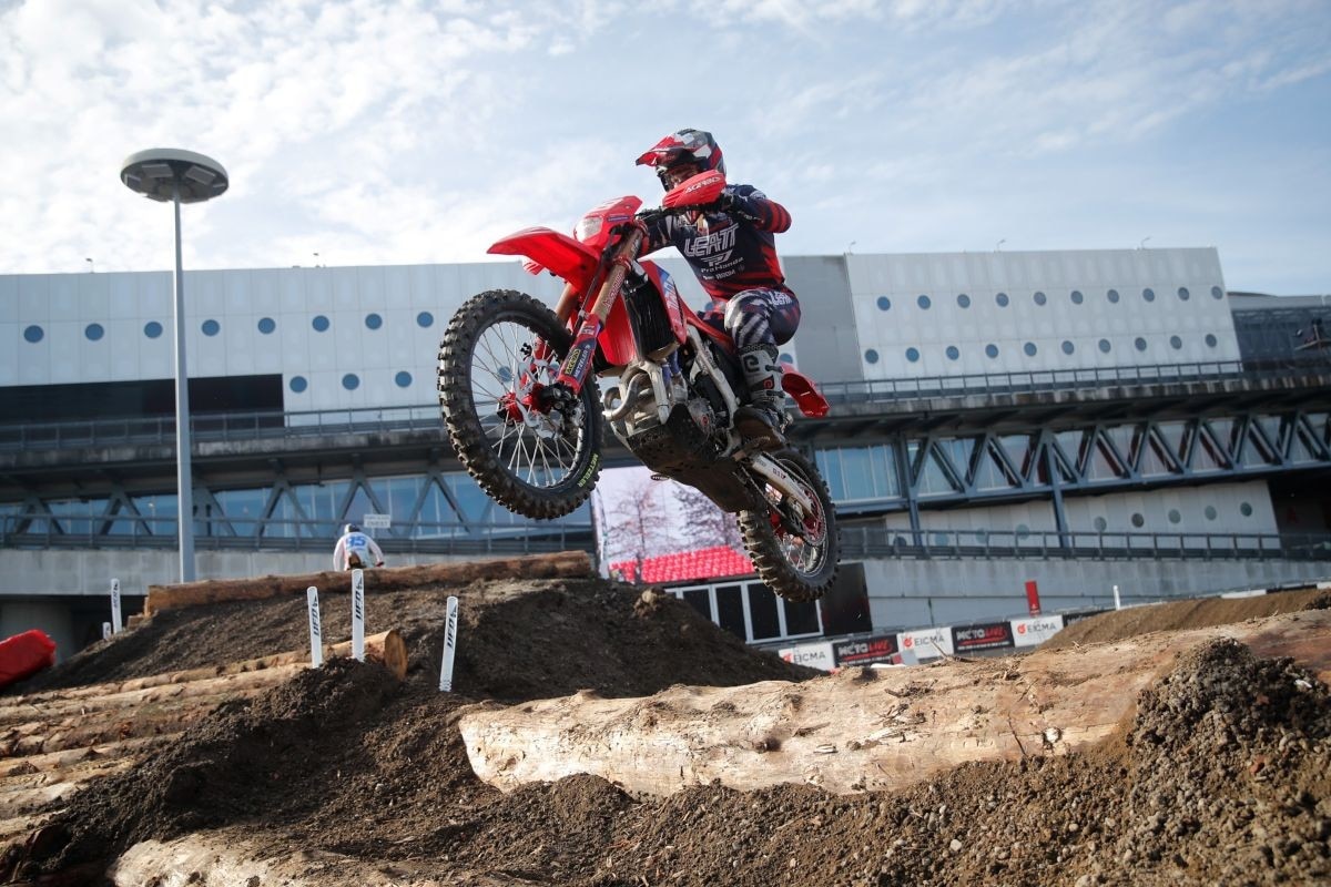 EICMA Motolive 2025 – Charity Race Day#1 a Kirian Mirabet