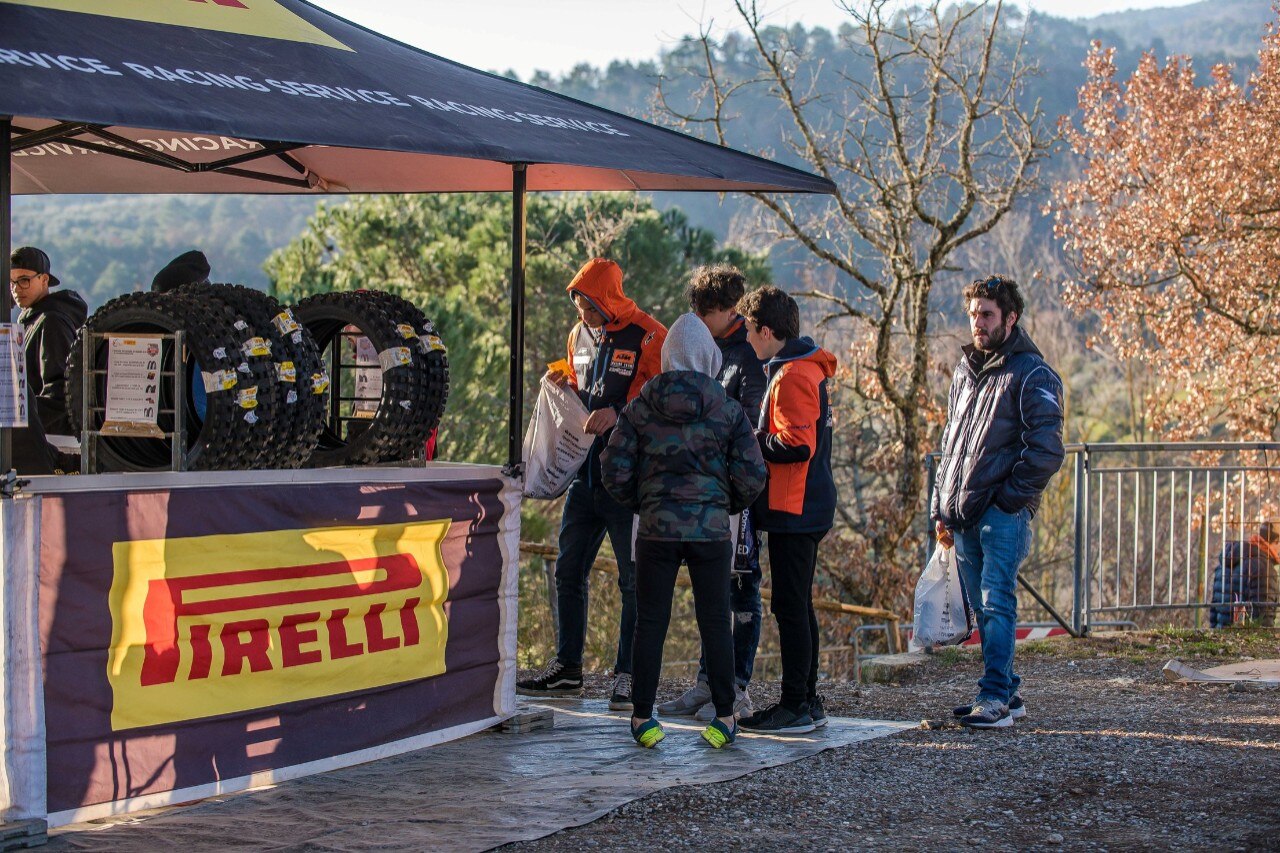 Motocross of Brands, che spettacolo a Montevarchi!