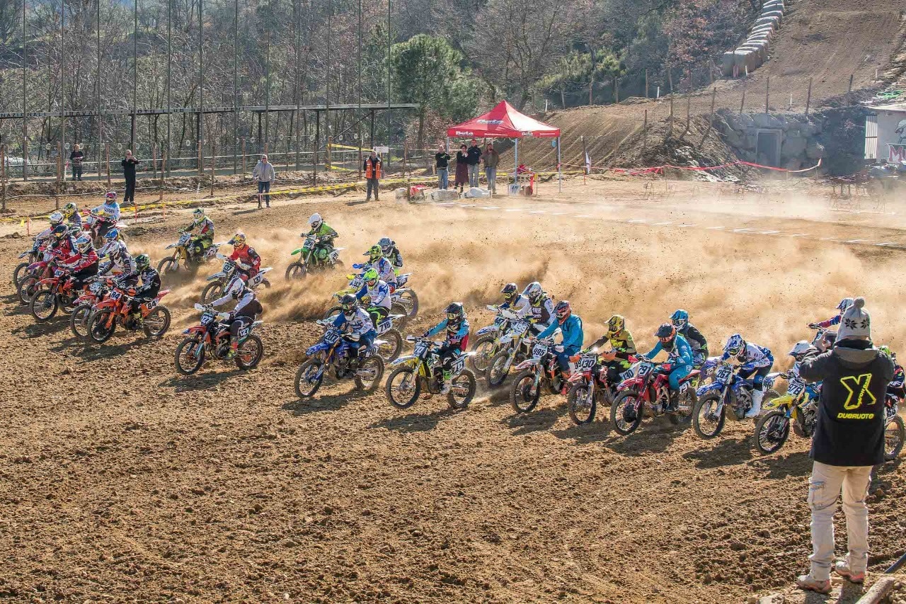 Motocross of Brands, che spettacolo a Montevarchi!
