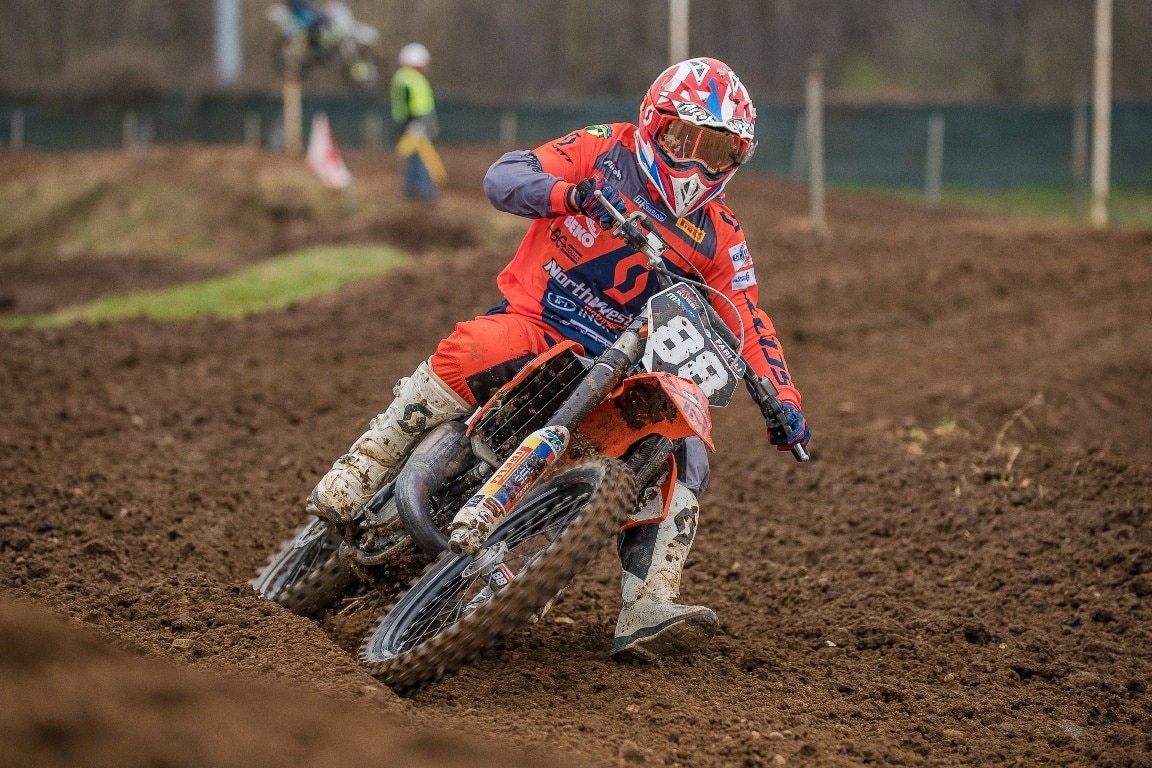 Motocross of Brands, Ramon Savioli si porta a casa l’Husqvarna!